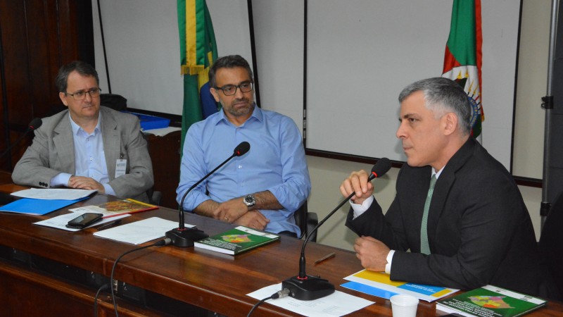 Companhia apresenta PPPs ao Fórum Estadual de Coredes - CORSAN